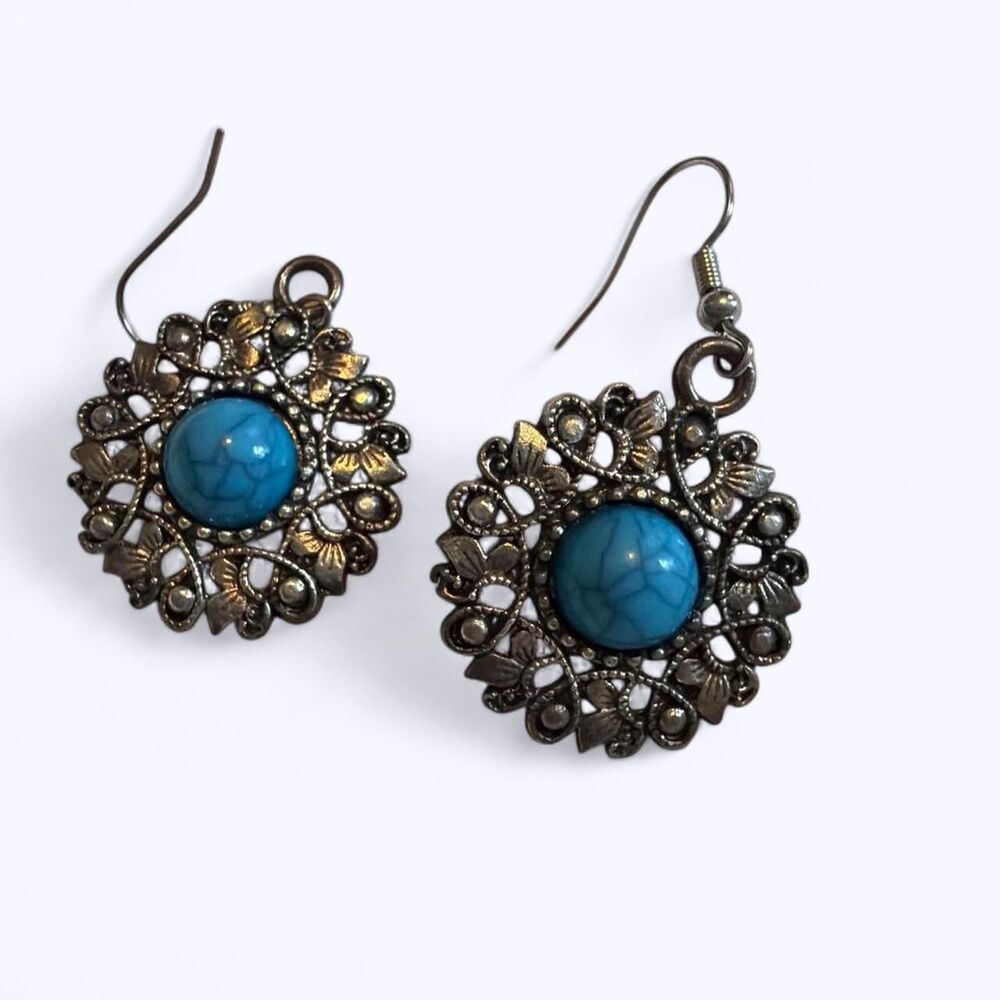 Unbranded Women's Blue and Silver Jewellery